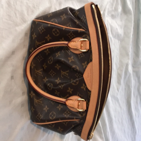 Louis Vuitton Handbag - Picture 1 of 5
